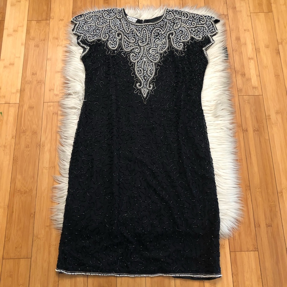 Vintage Sweelo Beaded Pearl Embellishment Cap Sleeve Black Cocktail Mini Dress L